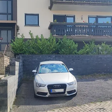 Olbrückblick - Laacher See, Vulkanpark Eifel * Wassenach